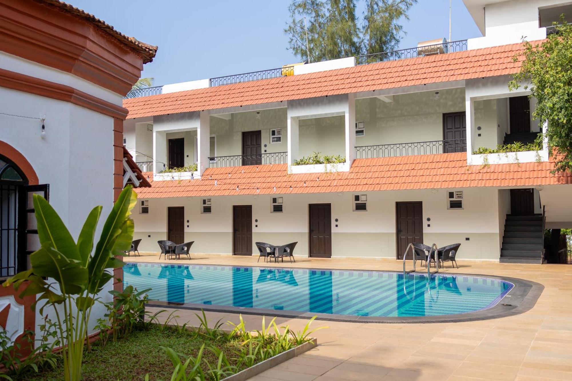 Anjuna Blue Resort Extérieur photo