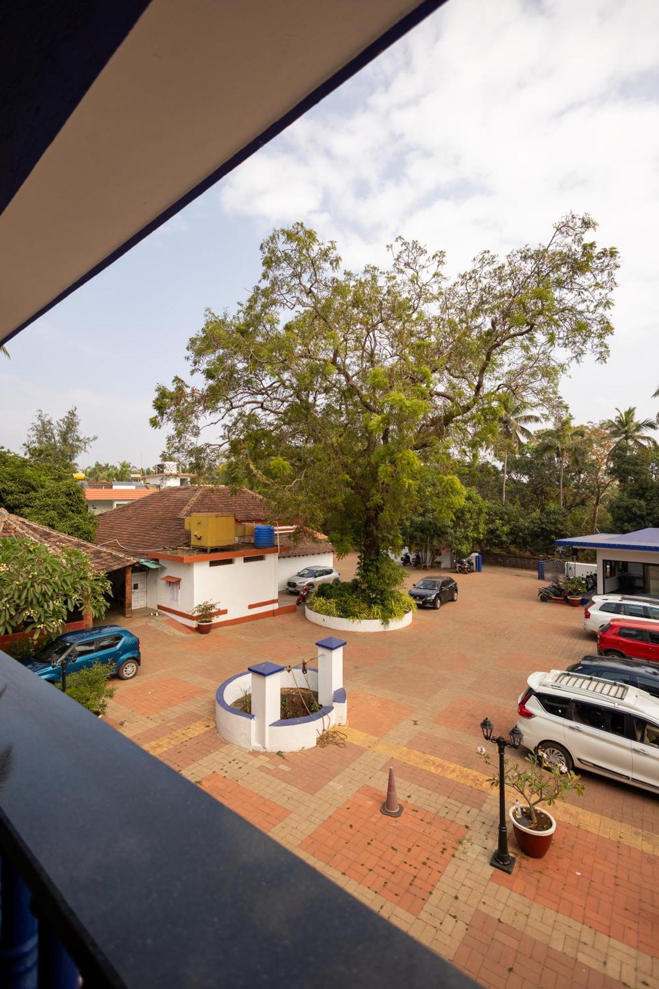 Anjuna Blue Resort Extérieur photo